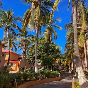 Oasis Hotel